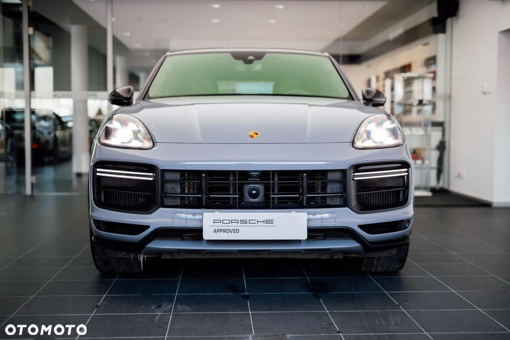 Porsche Cayenne Turbo GT - 14