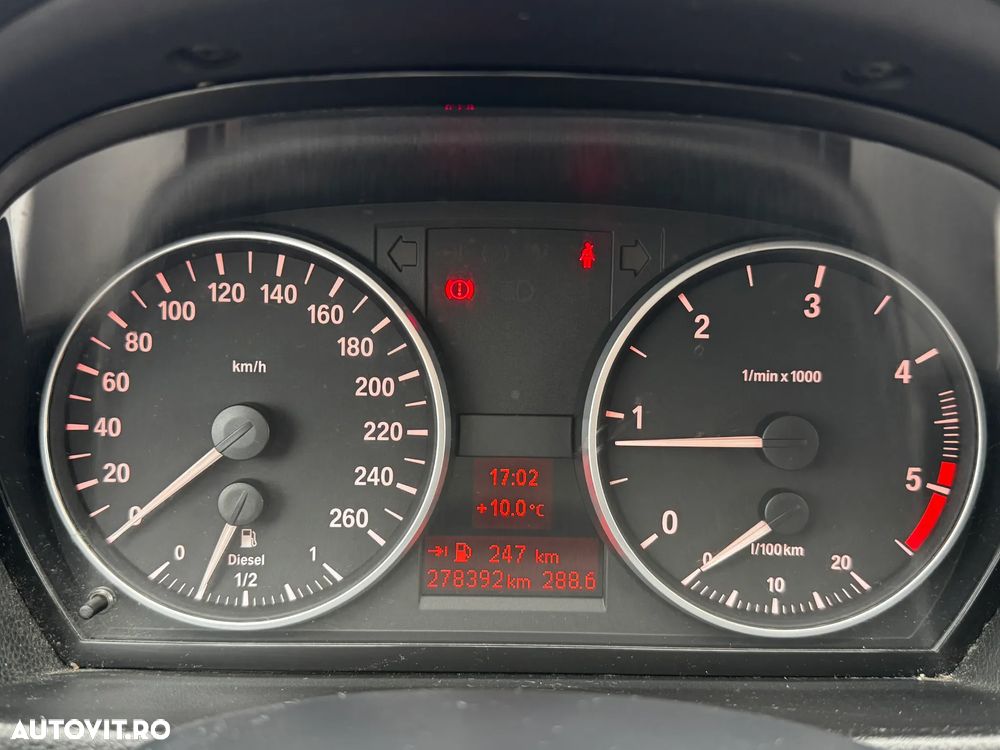 BMW Seria 3 320d - 5
