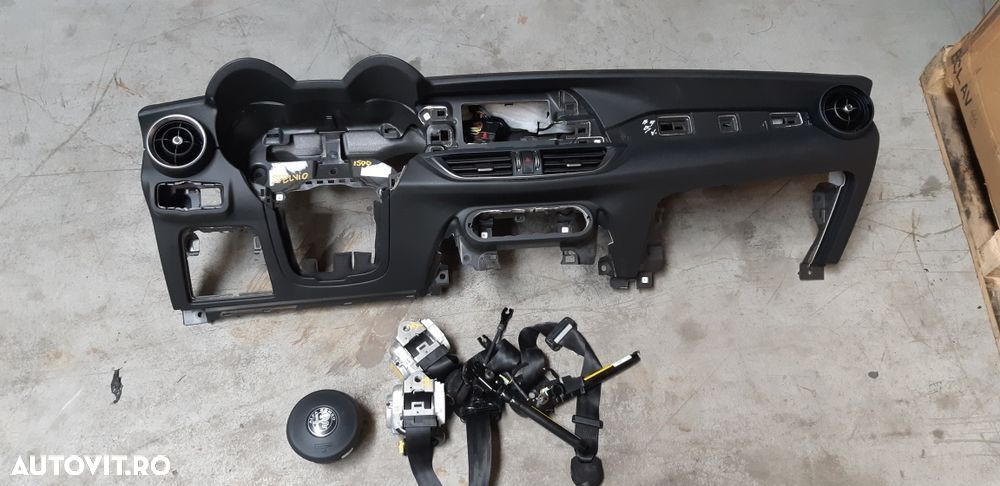 Kit airbaguri Alfa romeo Stelvio 2018 - 1