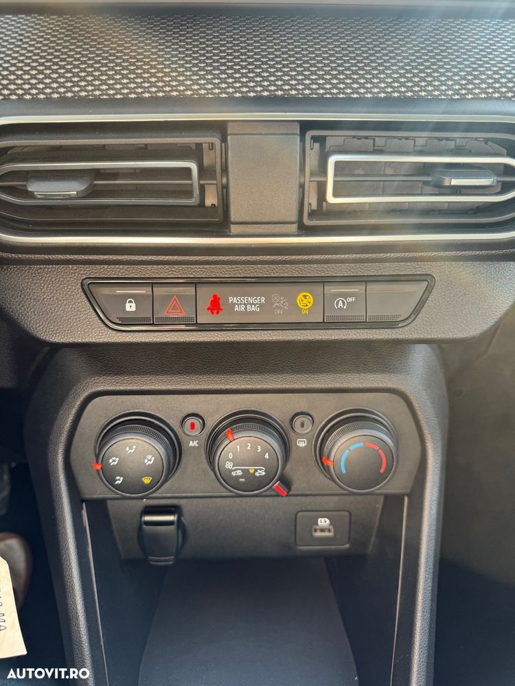 Dacia Sandero SCe 65 Comfort - 11