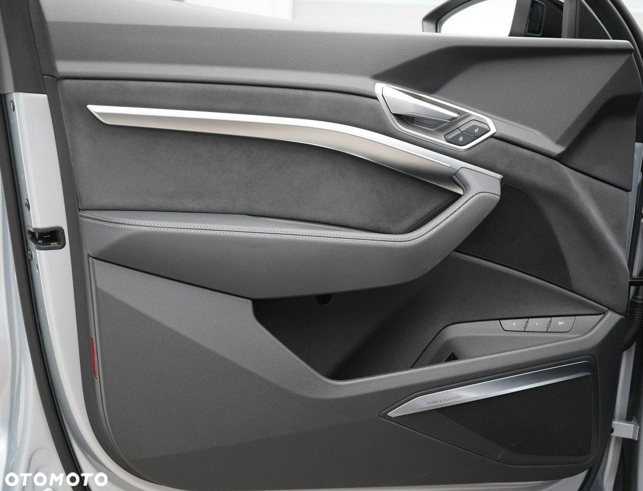 Audi e-tron - 16