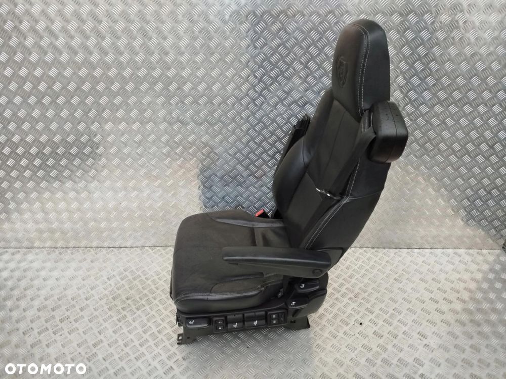 FOTEL KIEROWCY RECARO SKÓRA SCANIA - 2