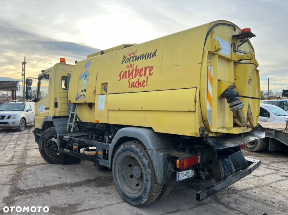 Mercedes-Benz ATEGO - 4