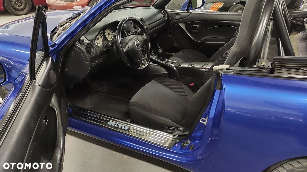 Mazda MX-5 1.9i 16V - 7