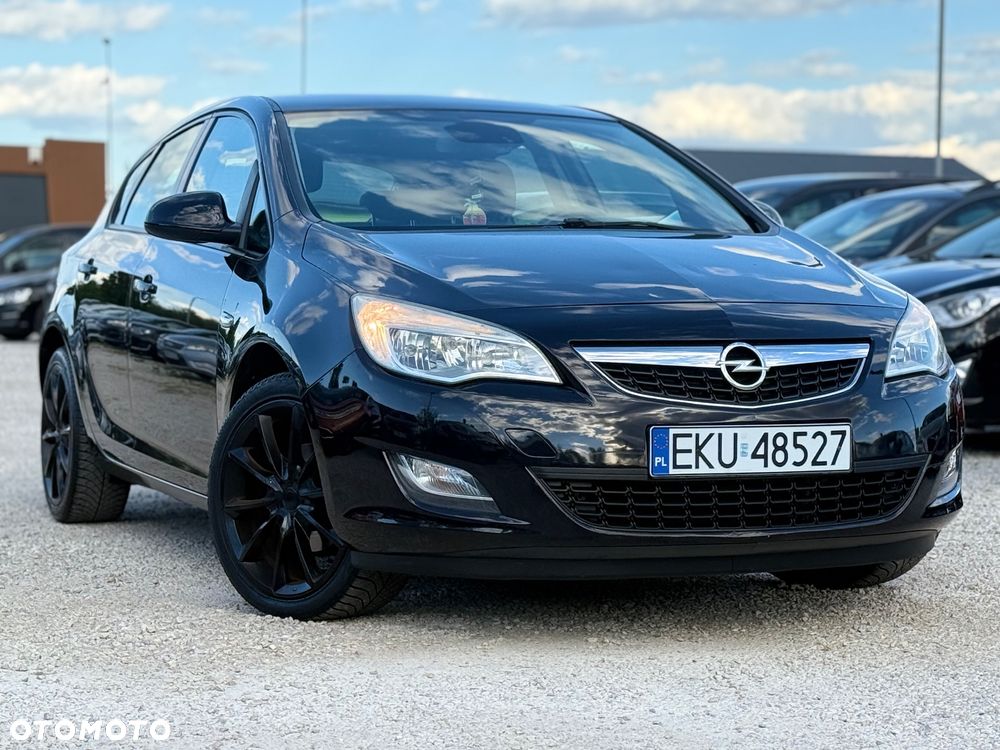 Opel Astra 1.4 Turbo Color Edition - 17