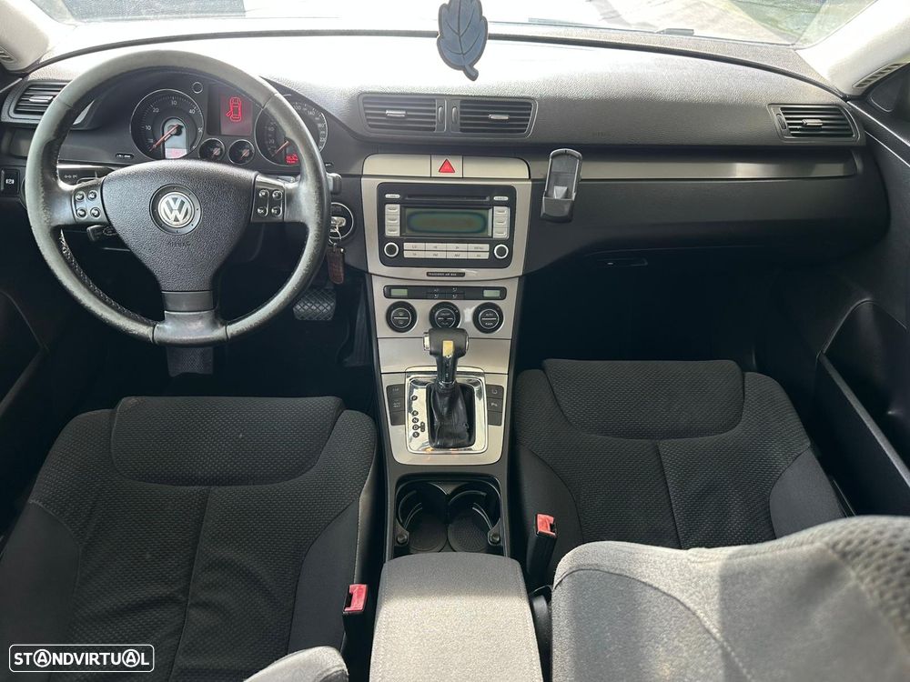 VW Passat 2.0 TDI Confortline - 5