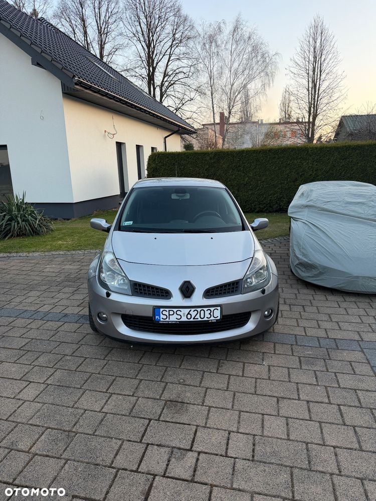Renault Clio 2.0 16V Sport - 3