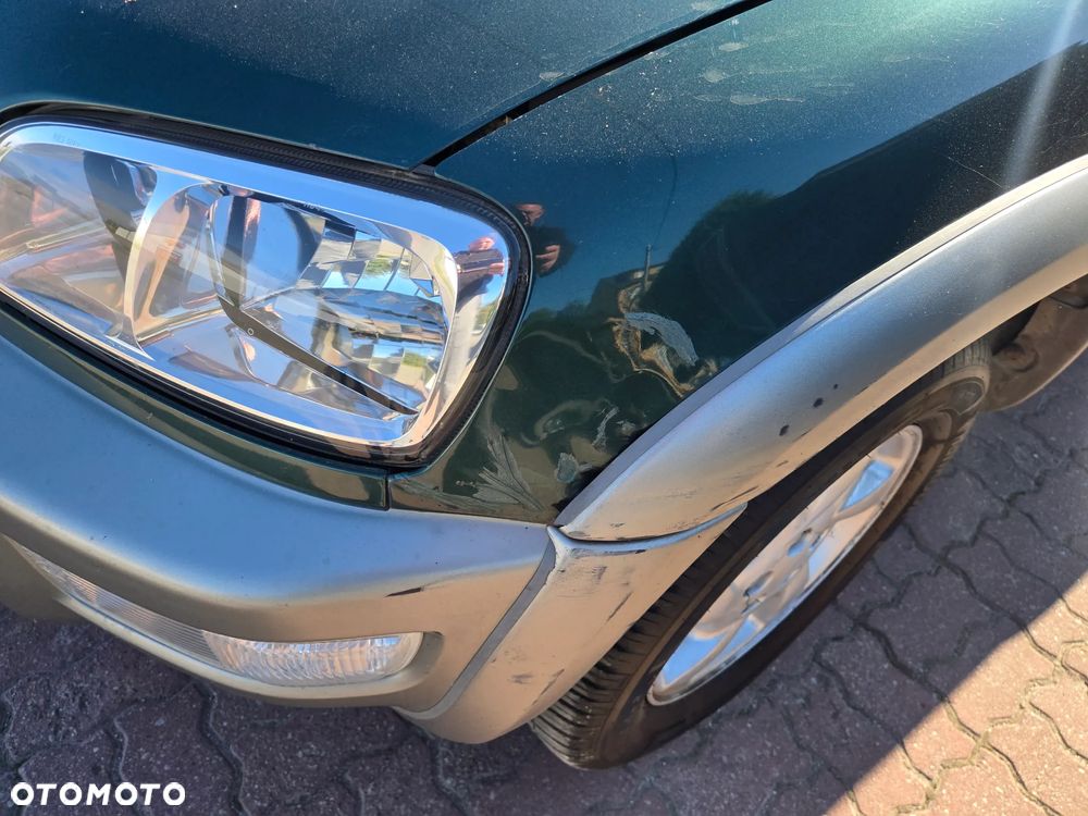 Toyota RAV4 2.0 - 3