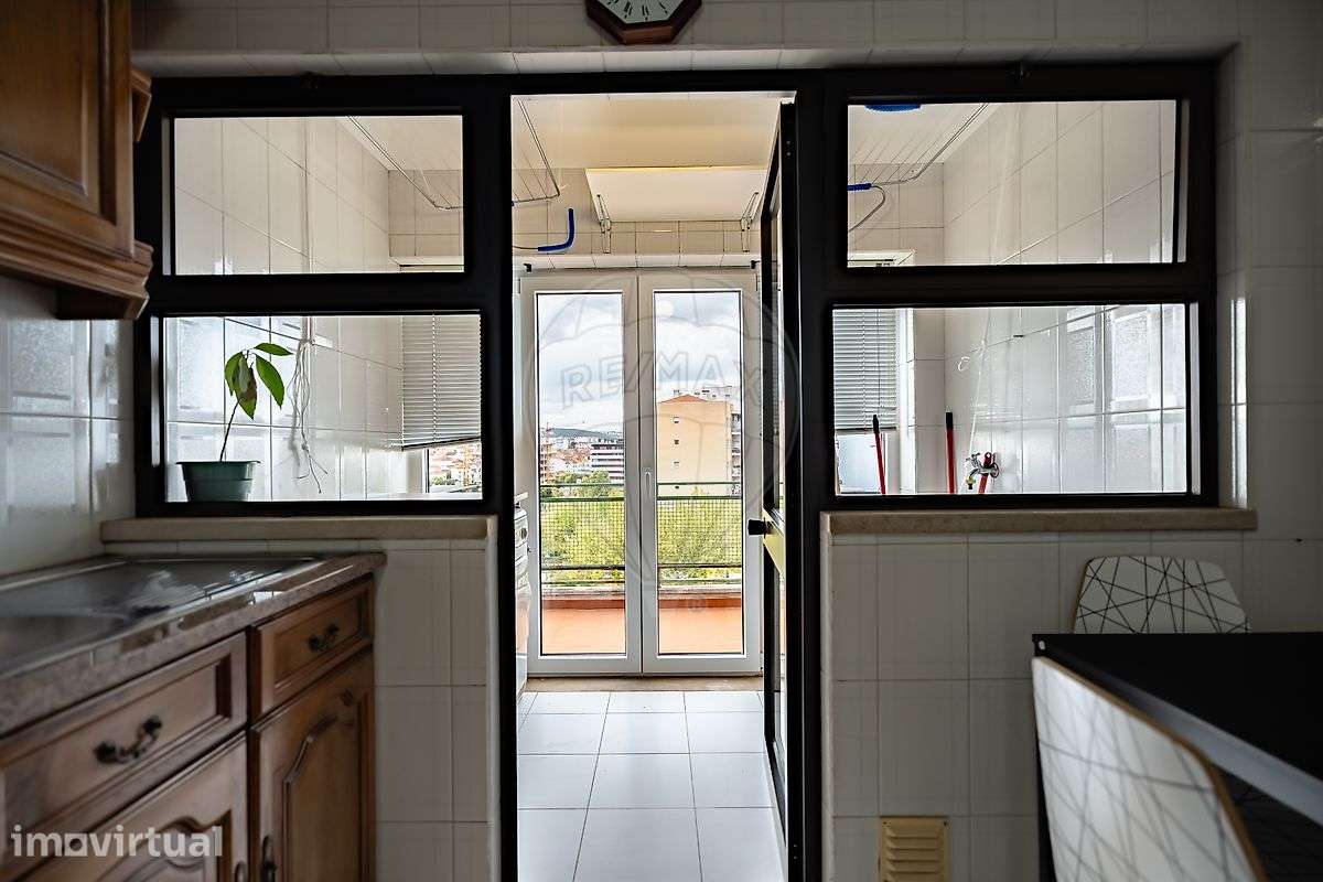 Apartamento T2 para arrendamento - Grande imagem: 2/26