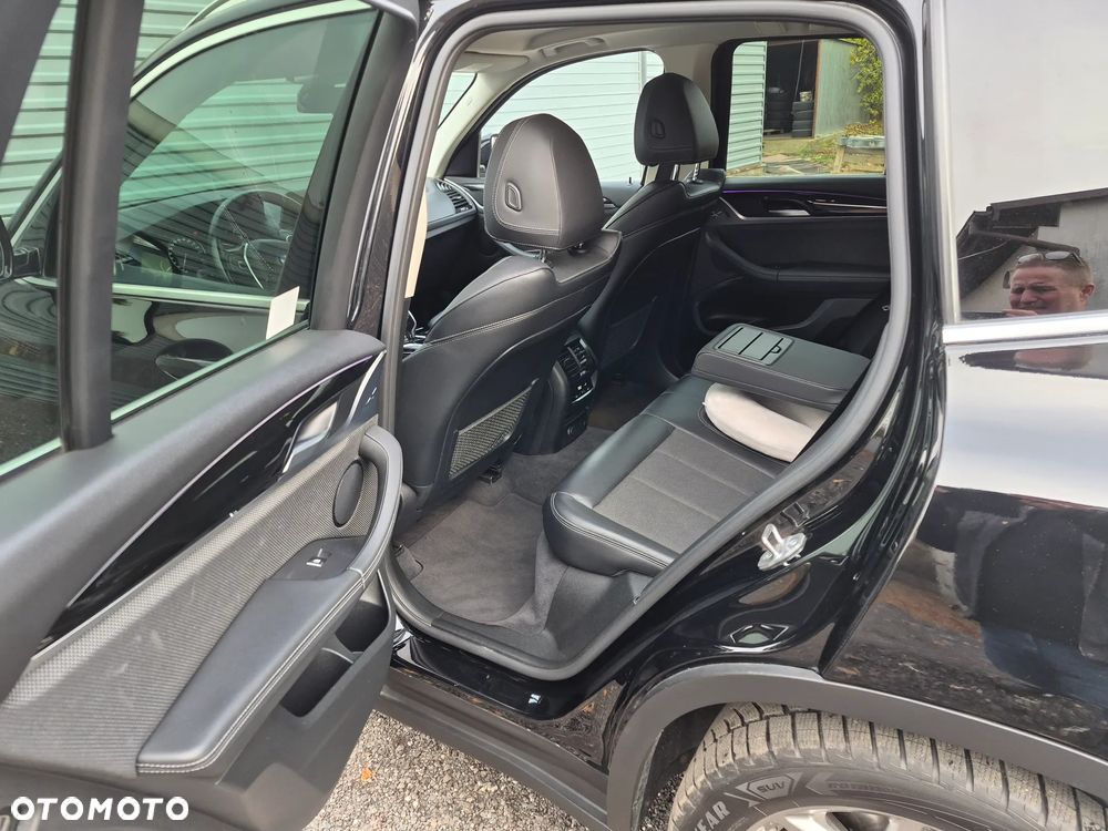 BMW X3 xDrive20i - 15