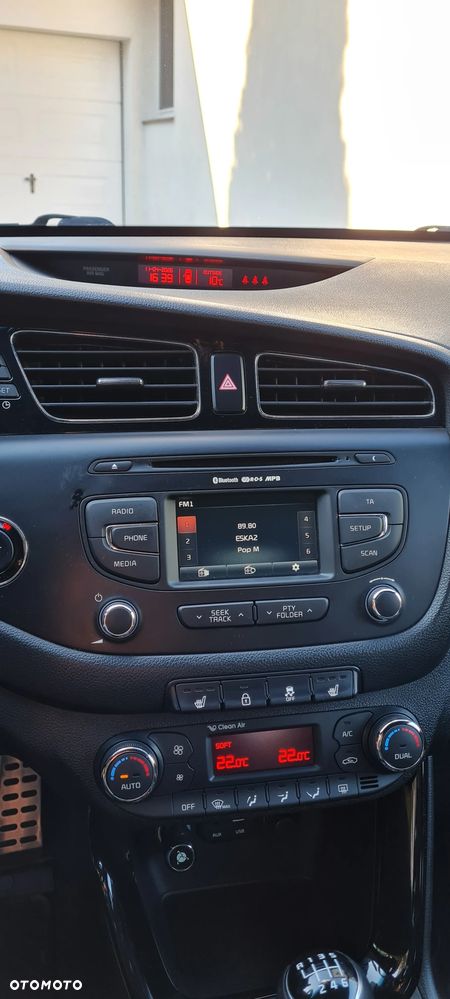 Kia Ceed 1.6 T-GDI GT L - 10