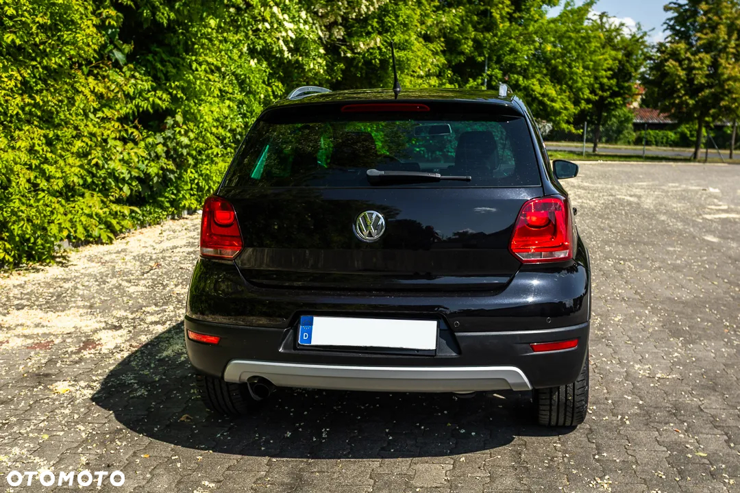 Volkswagen Polo - 5