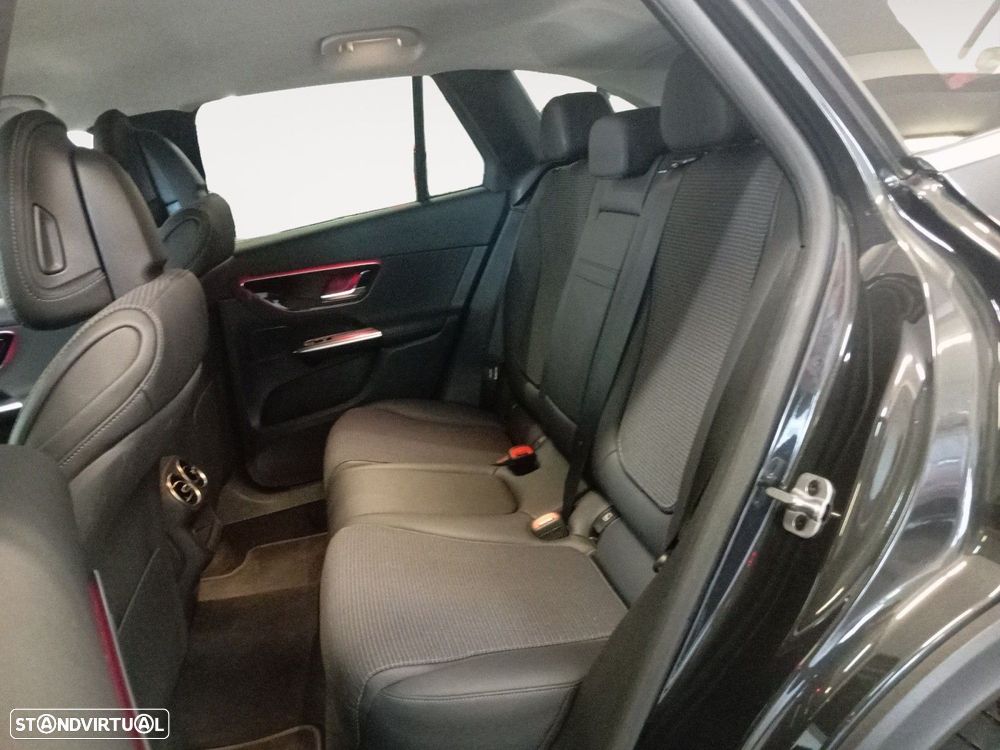 Mercedes-Benz GLC 300 - 13