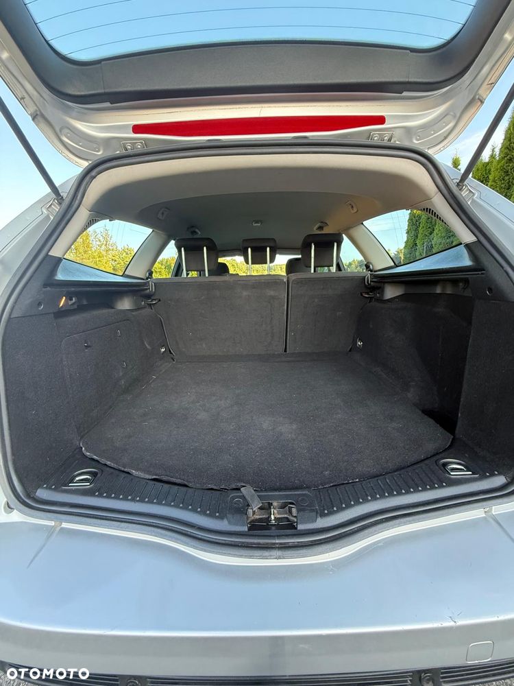 Ford Mondeo - 26