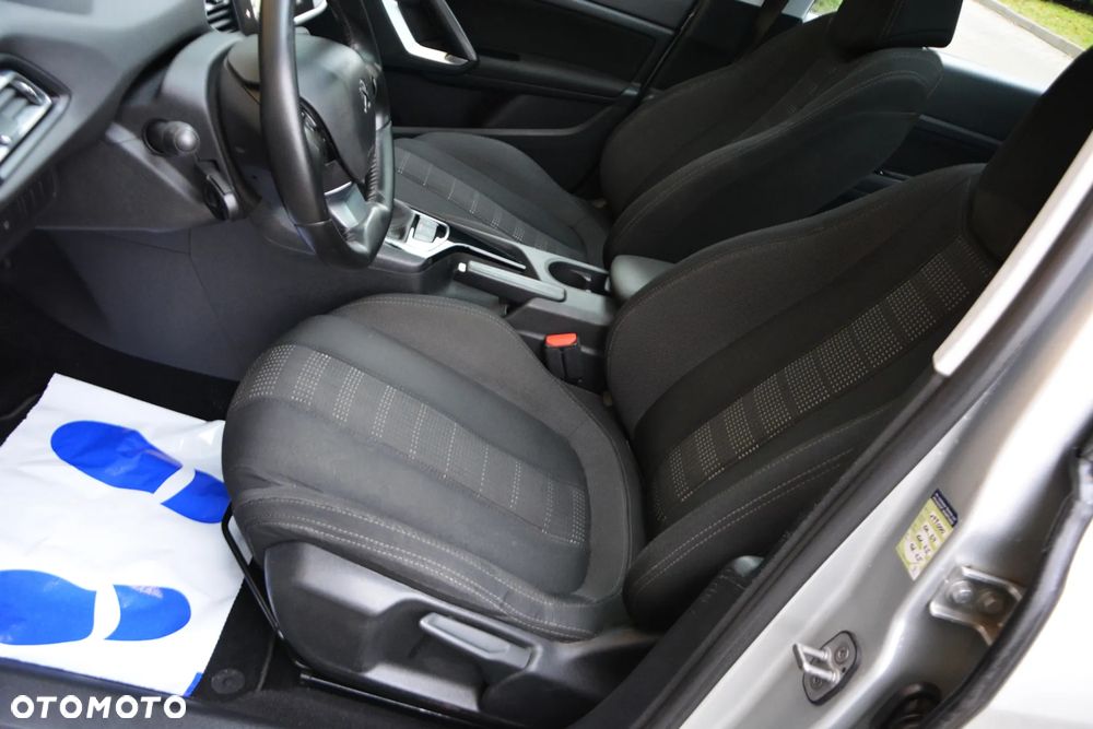 Peugeot 308 BlueHDi FAP 120 EAT6 Stop&Start Allure - 28