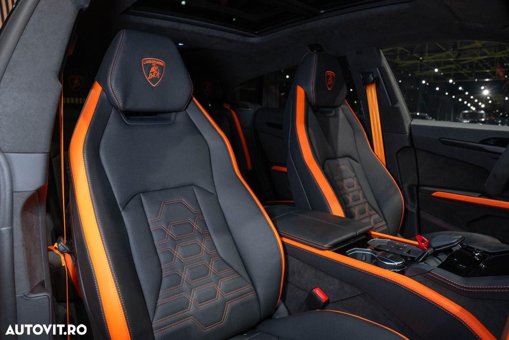 Lamborghini URUS - 28