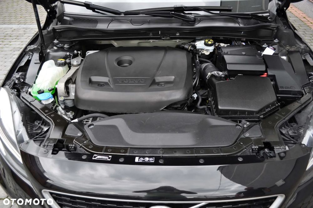Volvo V40 T3 RDesign - 24