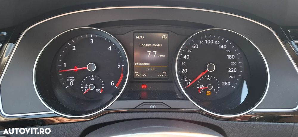 Volkswagen Passat - 6