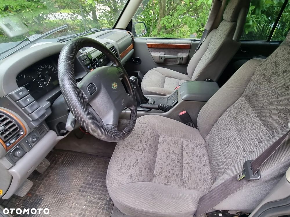 Land Rover Discovery - 17
