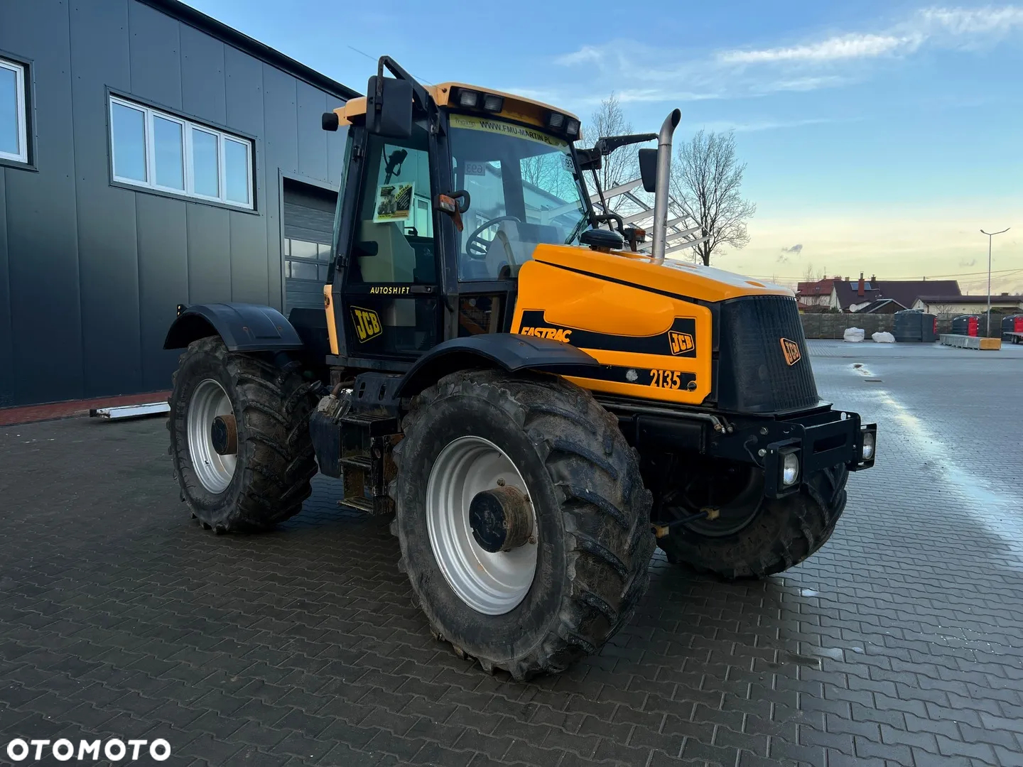JCB FASTRAC 2135 - 6