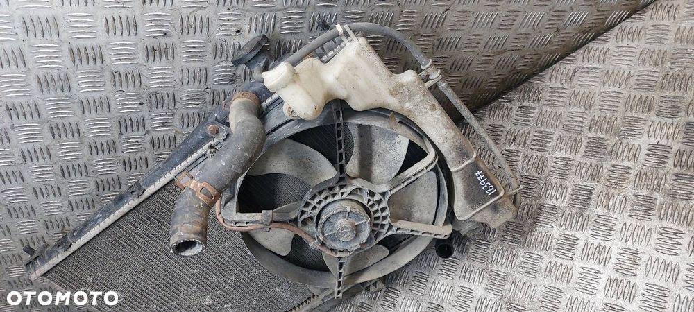 CHŁODNICA WODY + WENTYLATOR CIVIC VII 1.4 16V - 5