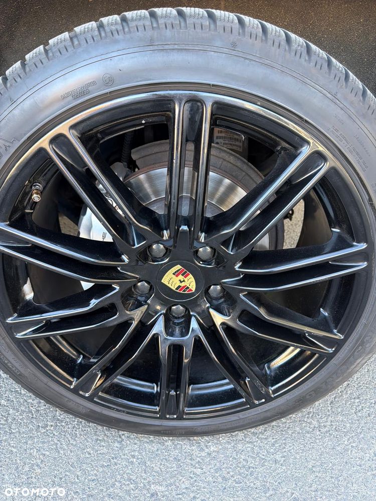 Porsche Cayenne - 31