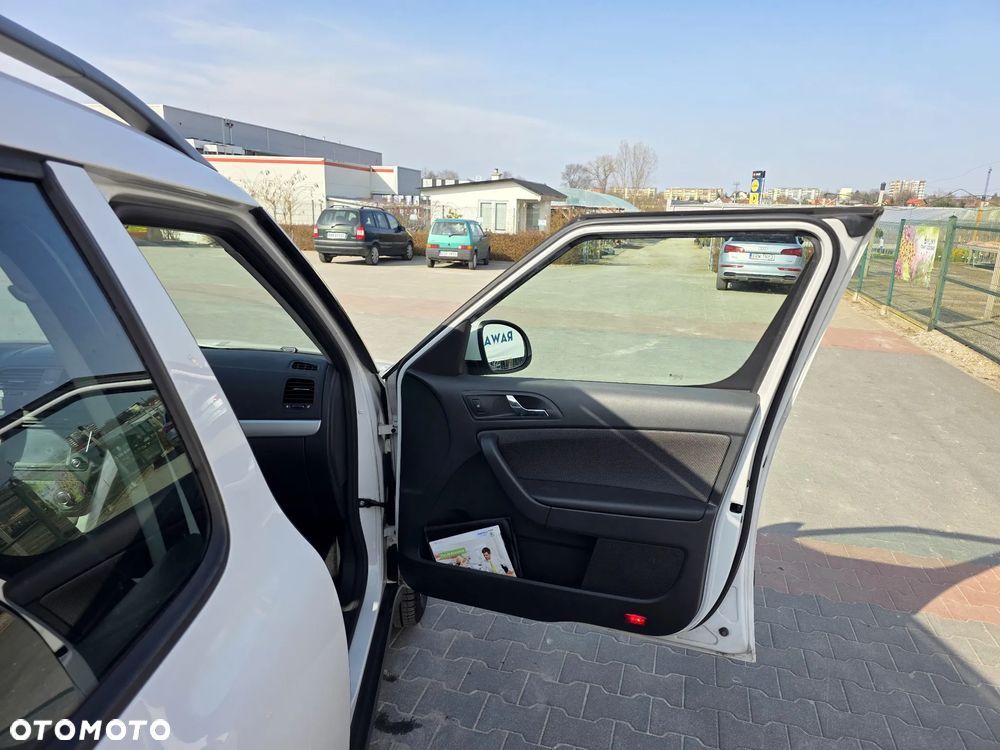 Skoda Yeti 1.2 TSI DSG Elegance PLUS EDITION - 14