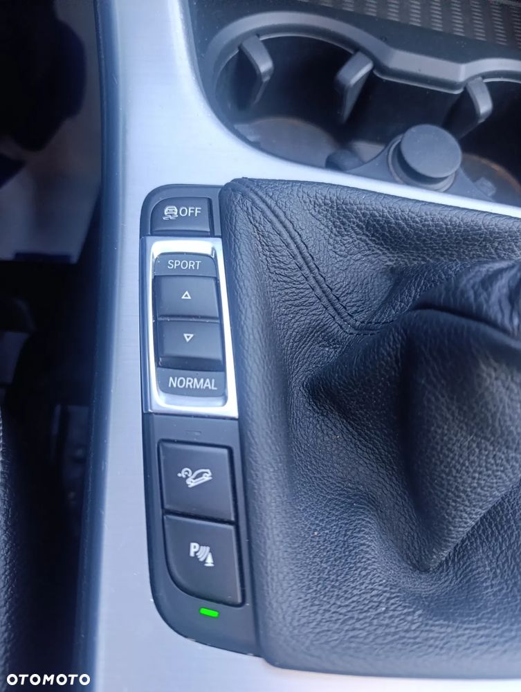 BMW X3 xDrive20d - 14