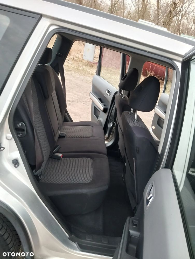 Nissan X-Trail 2.0 dCi 4x4 DPF Automatik SE - 22