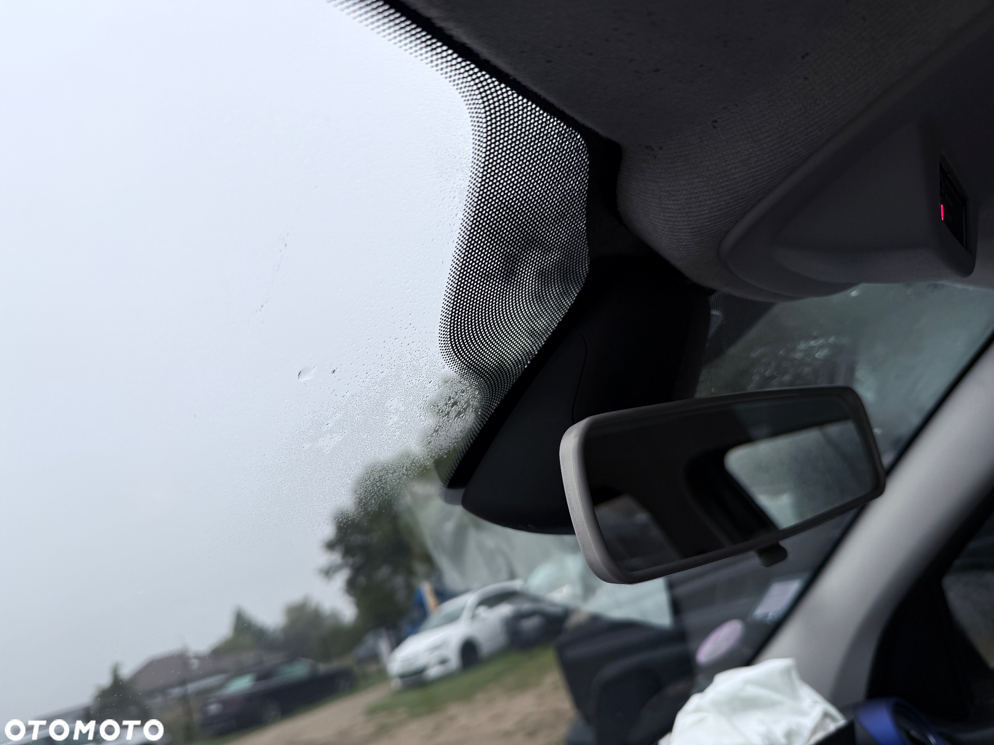 Renault Twingo ENERGY TCe 90 EDC Cosmic - 32
