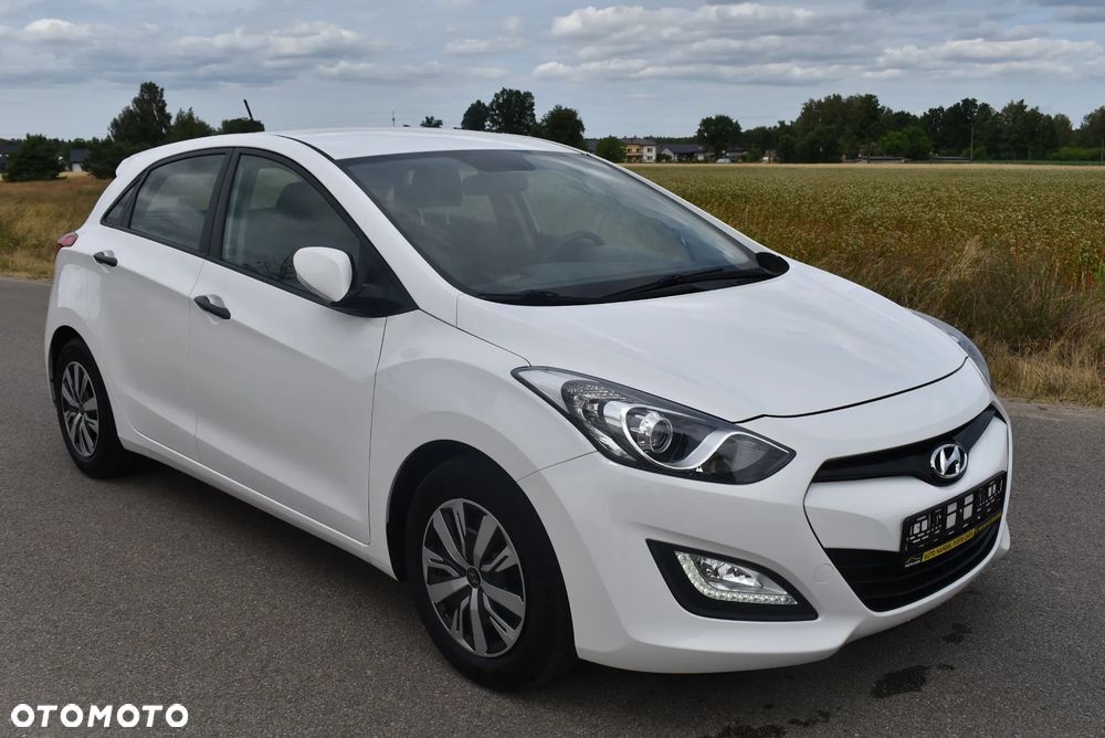Hyundai i30 1.4 Fifa World Cup Edition - 15