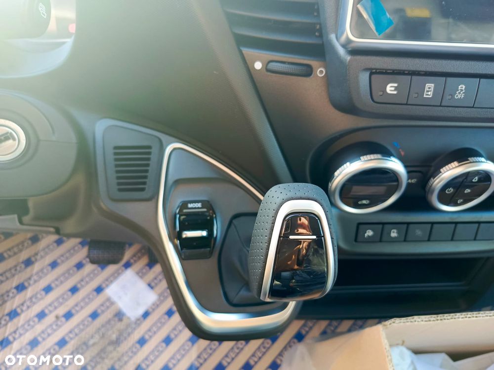 Iveco Daily / Pewny partner w biznesie ! - 7