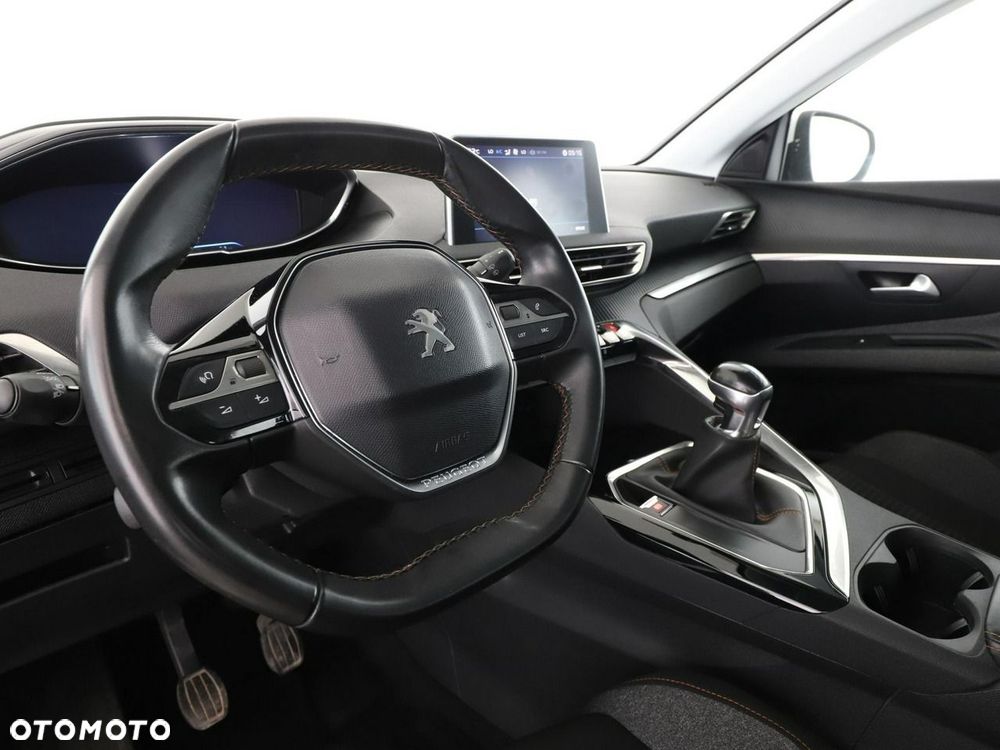 Peugeot 3008 1.2 PureTech Active Pack S&S - 14