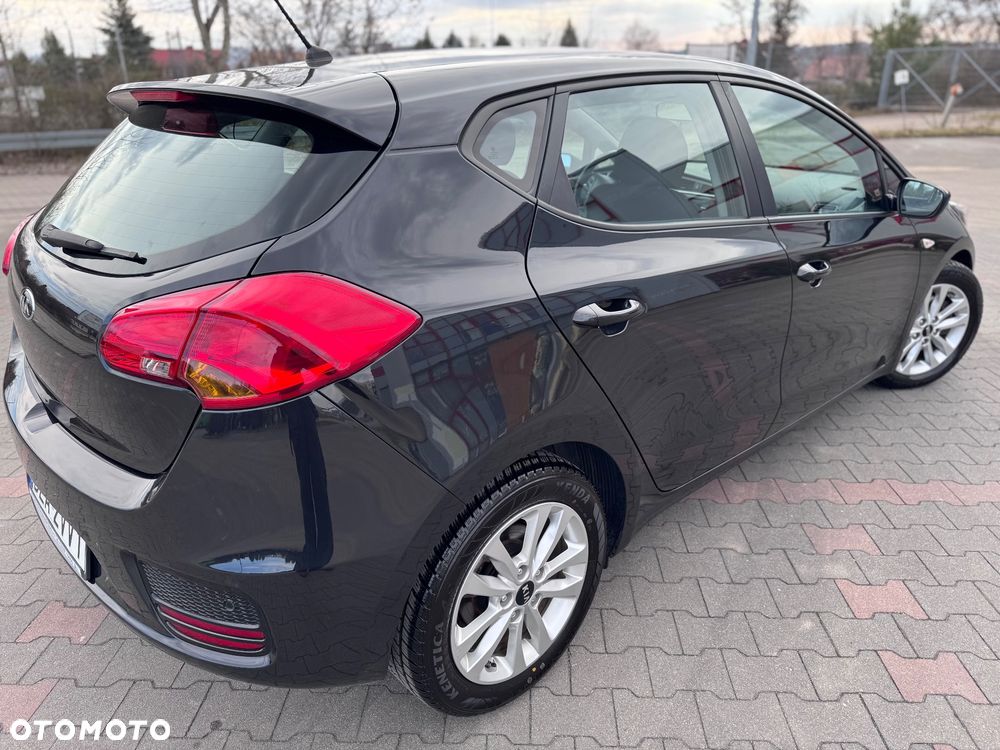 Kia Ceed - 18