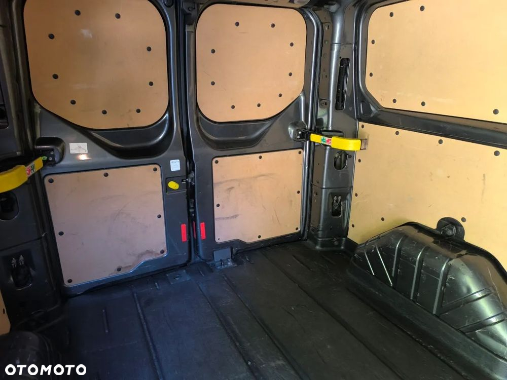 Ford TRANSIT CUSOM - 10