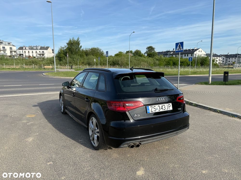 Audi A3 Sportback 2.0 TDI S line Sportpaket - 4