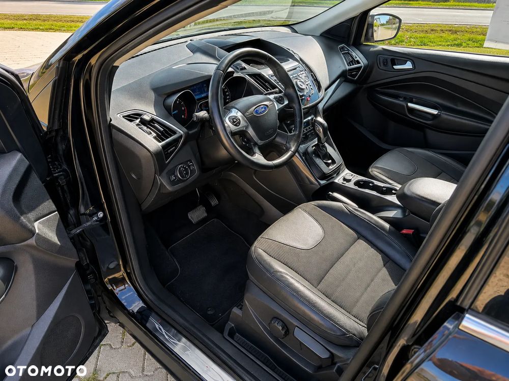 Ford Kuga 2.0 TDCi 4WD Titanium - 2