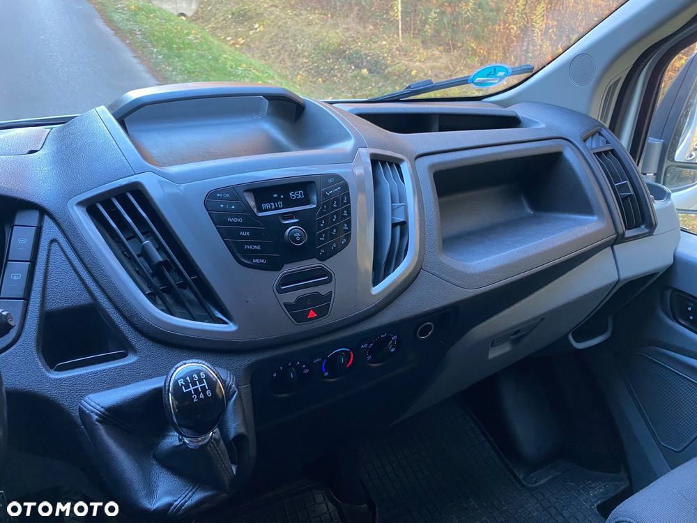 Ford Transit - 20
