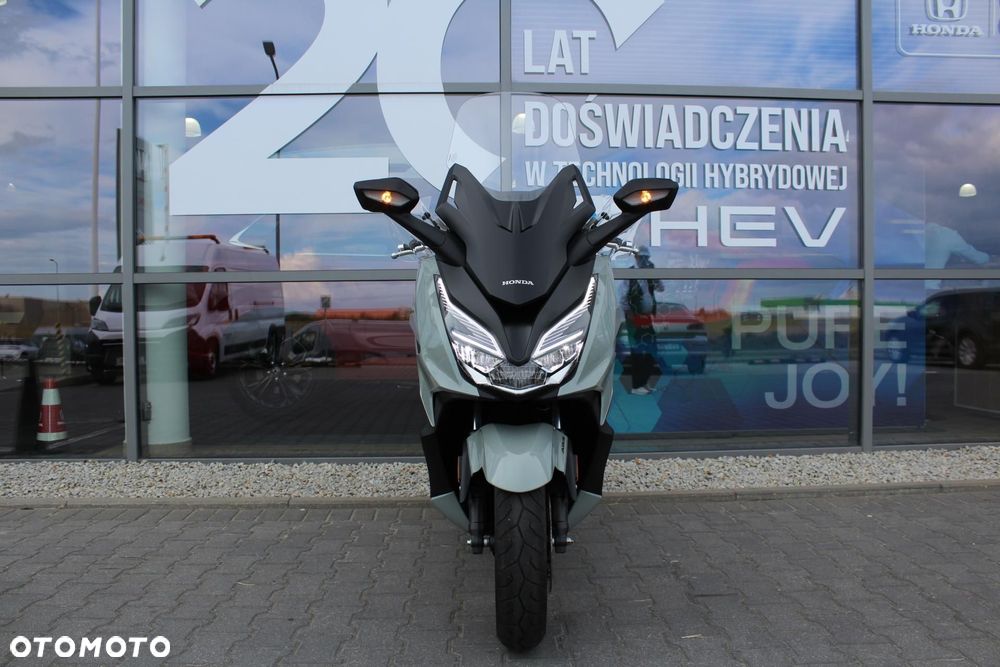 Honda NSS - 3