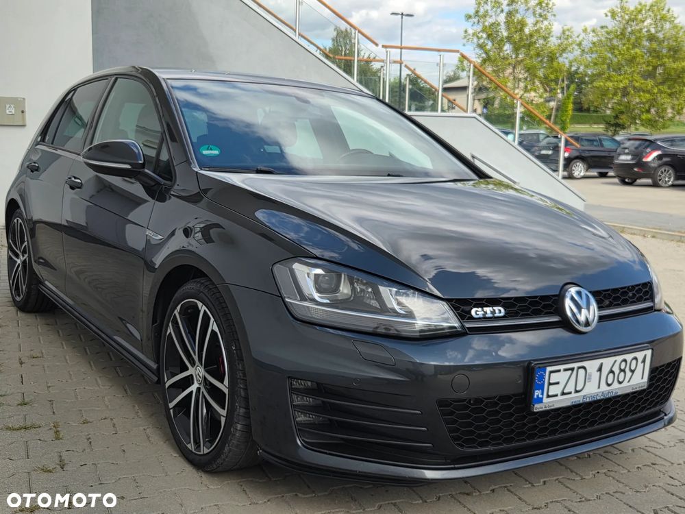 Volkswagen Golf 2.0 TDI BMT GTD - 9