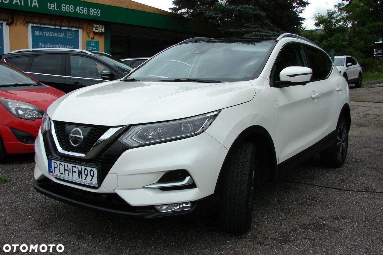 Nissan Qashqai - 1