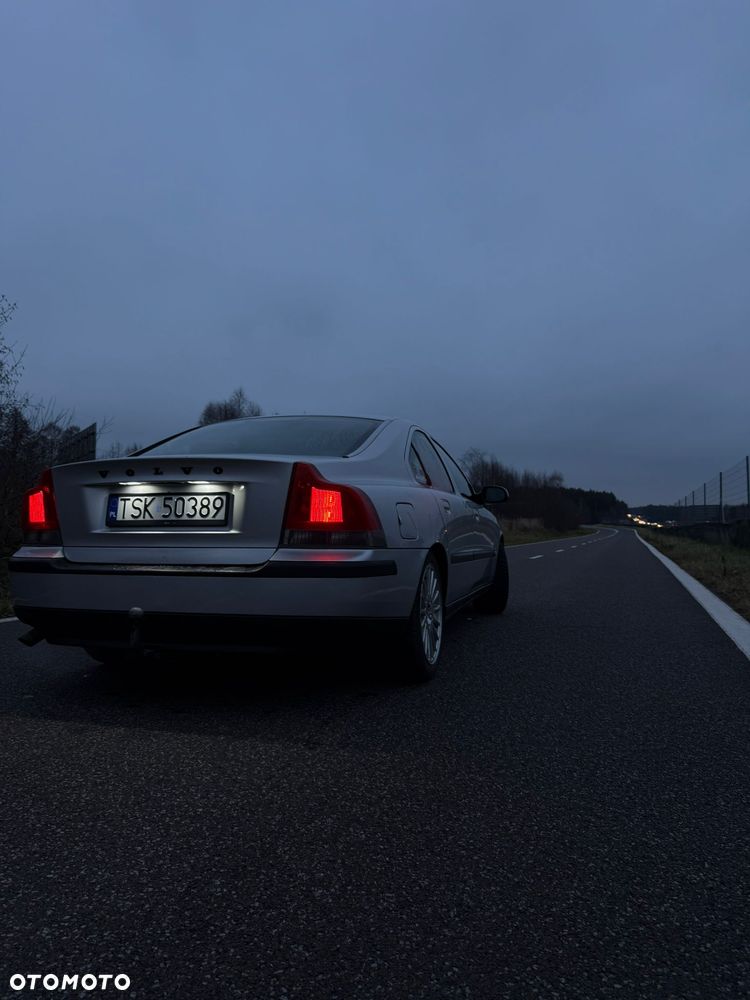 Volvo S60 2.4i - 5