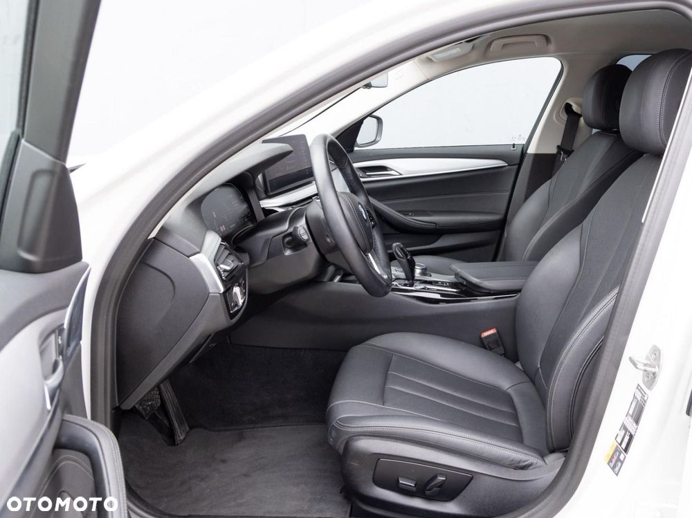 BMW Seria 5 - 8