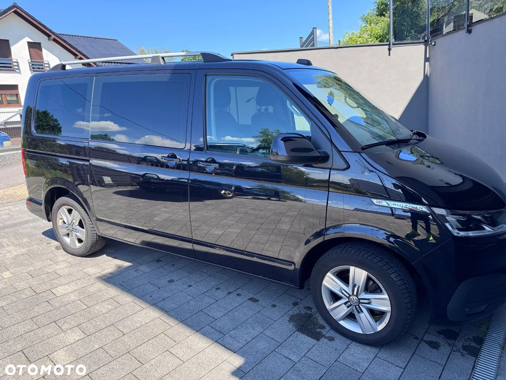 Volkswagen Multivan - 12