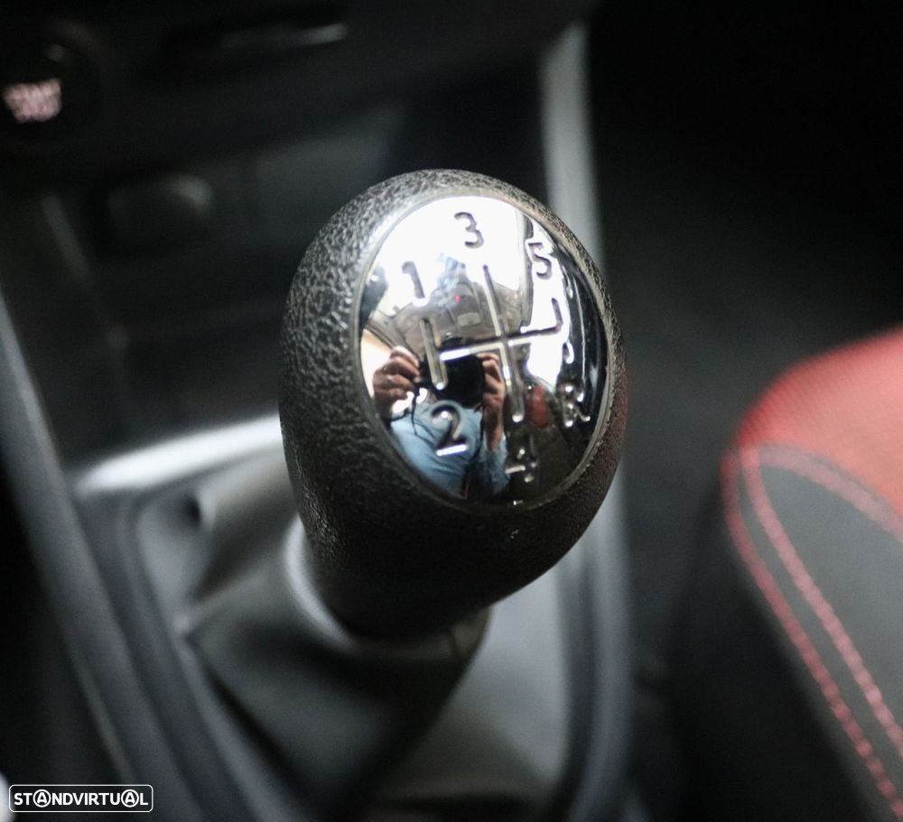 Renault Clio 1.2 16V Confort - 18