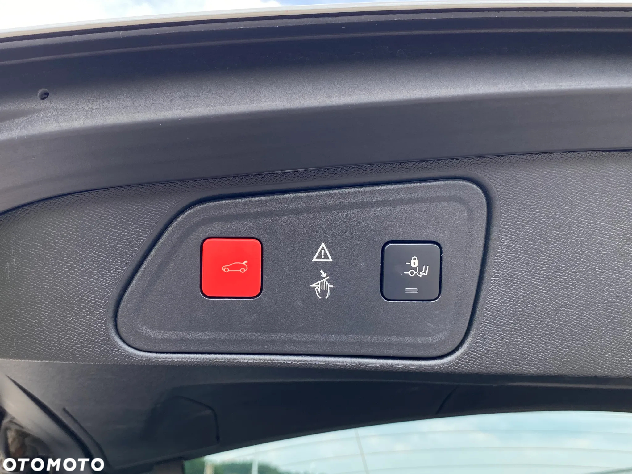 Peugeot 3008 1.5 BlueHDi GT S&S - 21