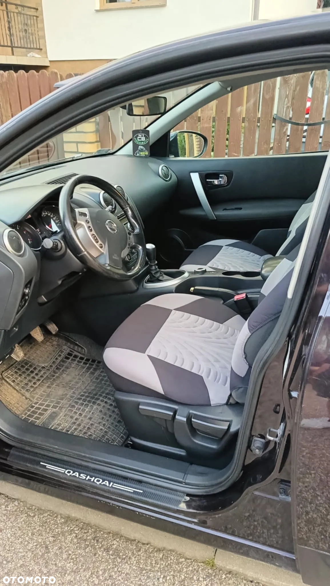 Nissan Qashqai - 8