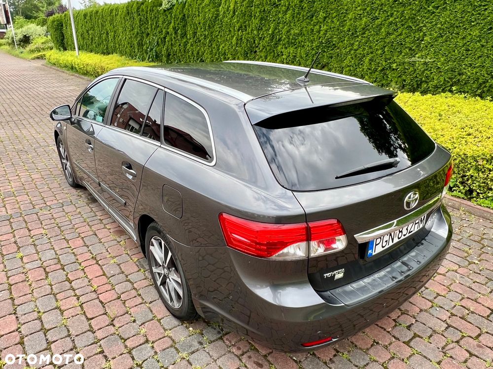 Toyota Avensis 2.2 D-CAT Prestige NAVI - 3