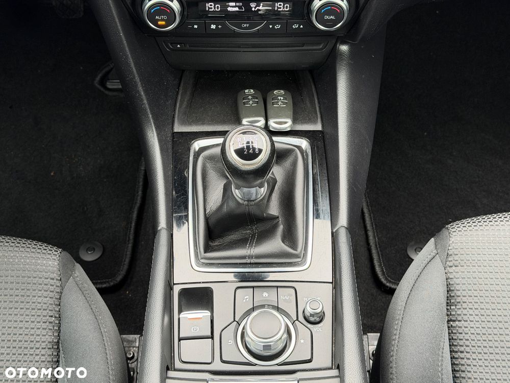 Mazda 3 SKYACTIV-G 120 KIZOKU - 22