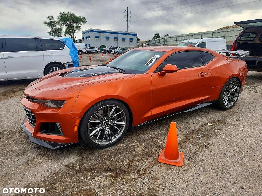 Chevrolet Camaro - 1